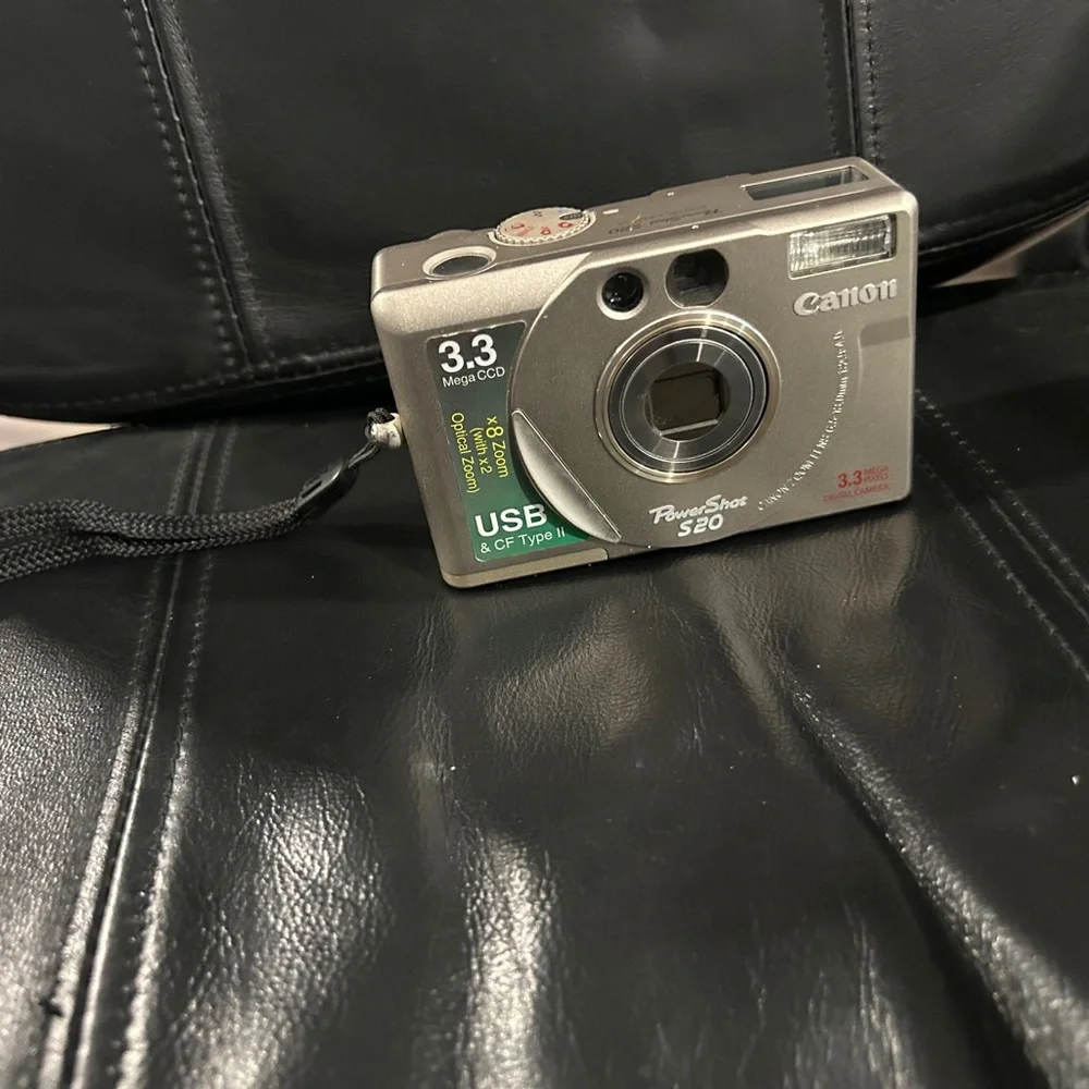 Canon powershot s20